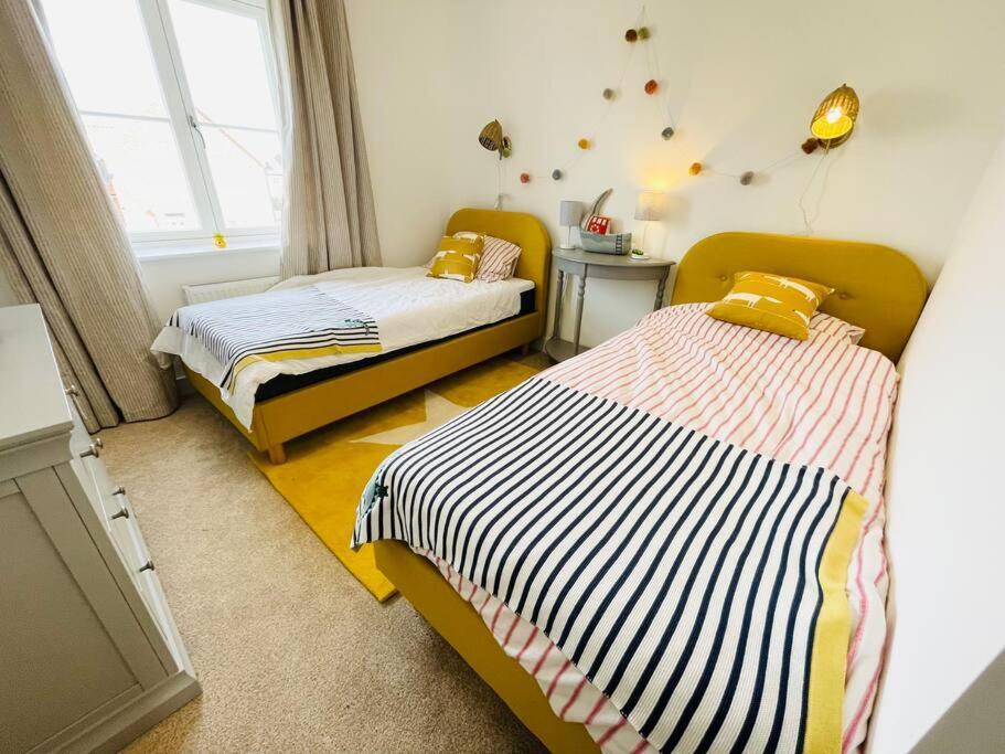 הולט Stunning! Beautiful Contemporary Property In Holt, Norfolk מראה חיצוני תמונה