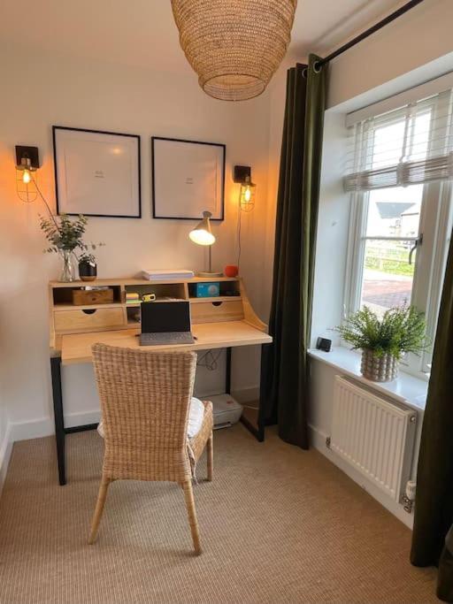 הולט Stunning! Beautiful Contemporary Property In Holt, Norfolk מראה חיצוני תמונה