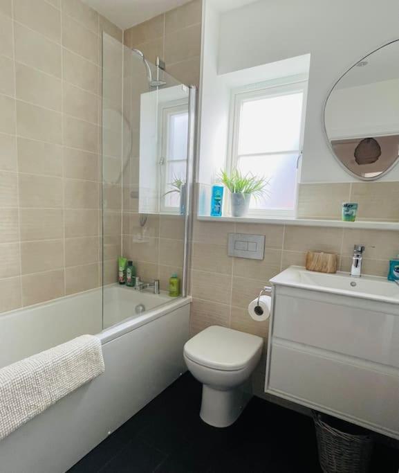 הולט Stunning! Beautiful Contemporary Property In Holt, Norfolk מראה חיצוני תמונה