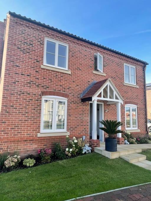 הולט Stunning! Beautiful Contemporary Property In Holt, Norfolk מראה חיצוני תמונה